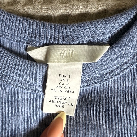 Light Purple Ribbed Tank Top - Picture 3 of 4